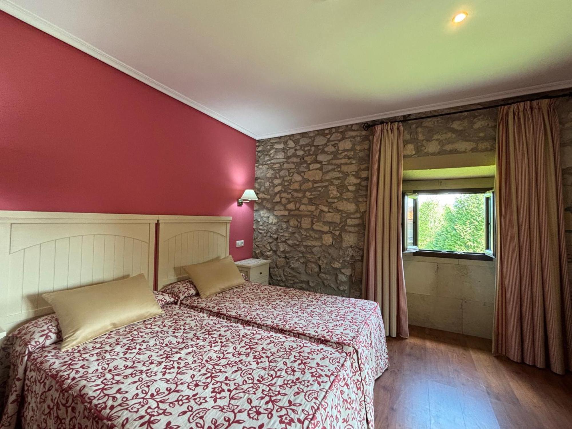 Hotel Casona Los Caballeros Santillana del Mar Luaran gambar